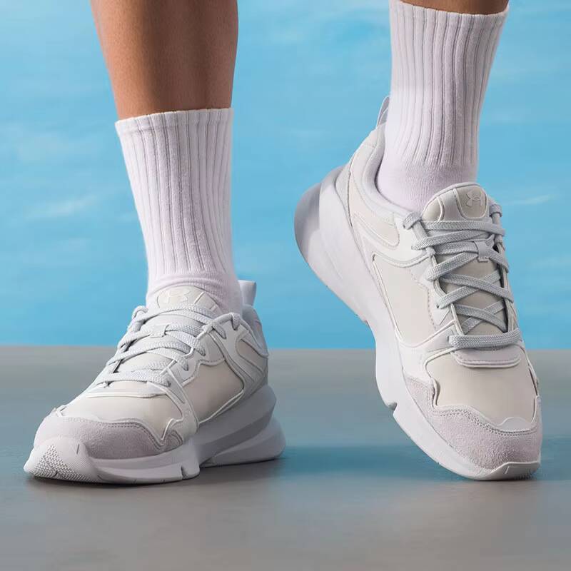 Sepatu Olahraga Gaya Hidup Uni - Men Shoes Under Armour ulasan dan harga