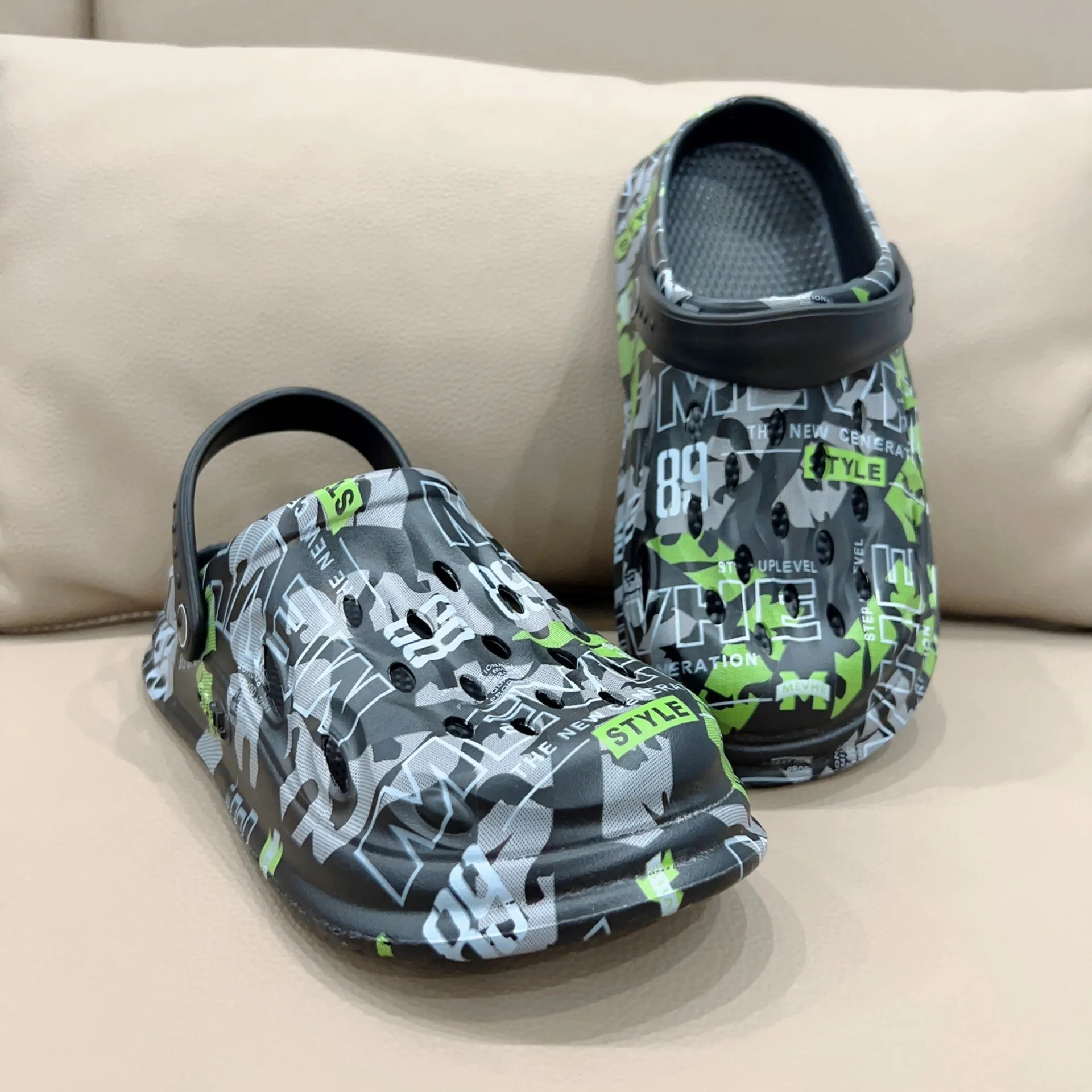 Sandal Pria Ukuran Besar Baru, - Men'S Shoes Crocs ulasan dan harga