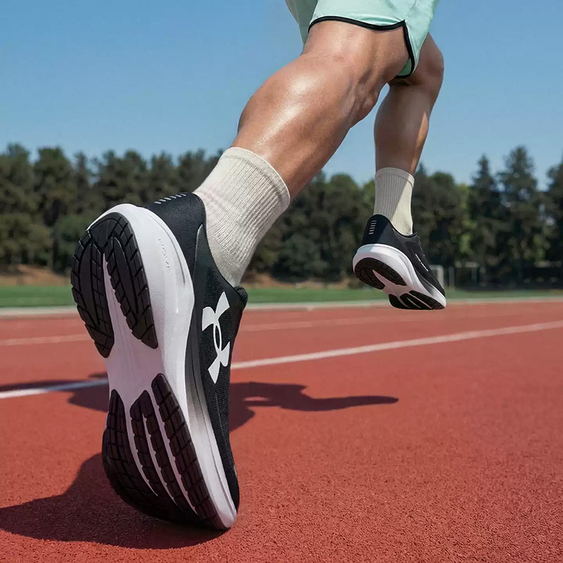 Sepatu Lari Ringan Pria Under  - Men Shoes Under Armour ulasan dan harga