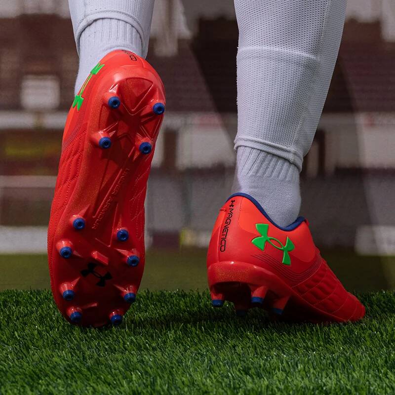 Sepatu Sepak Bola Under Armour - Men Shoes Under Armour ulasan dan harga